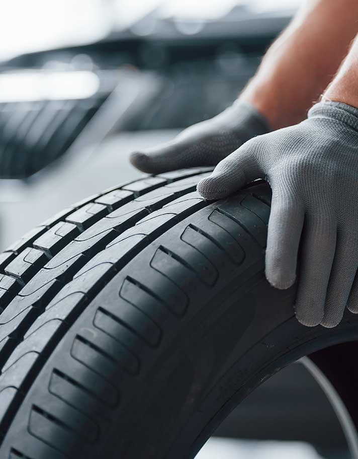 Pneus de qualidade com instalação rápida